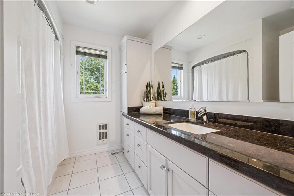 6 George Wellington Place Property Photo 24
