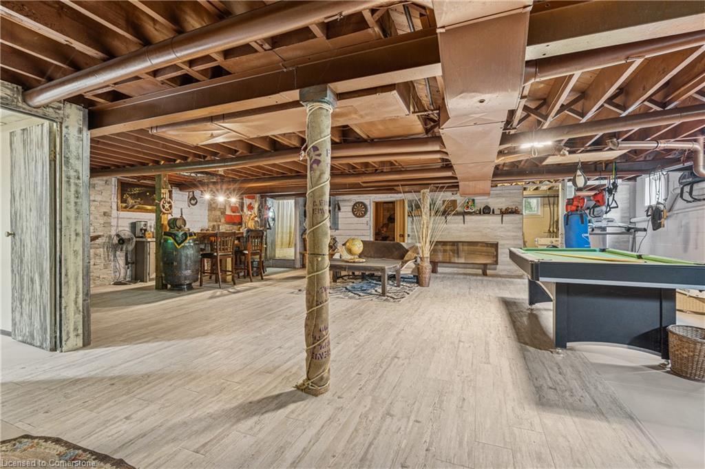 499 York St Street Property Photo 39