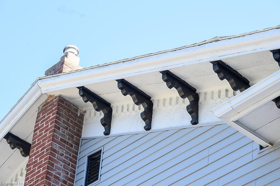 23 Mountain Street Property Photo 4