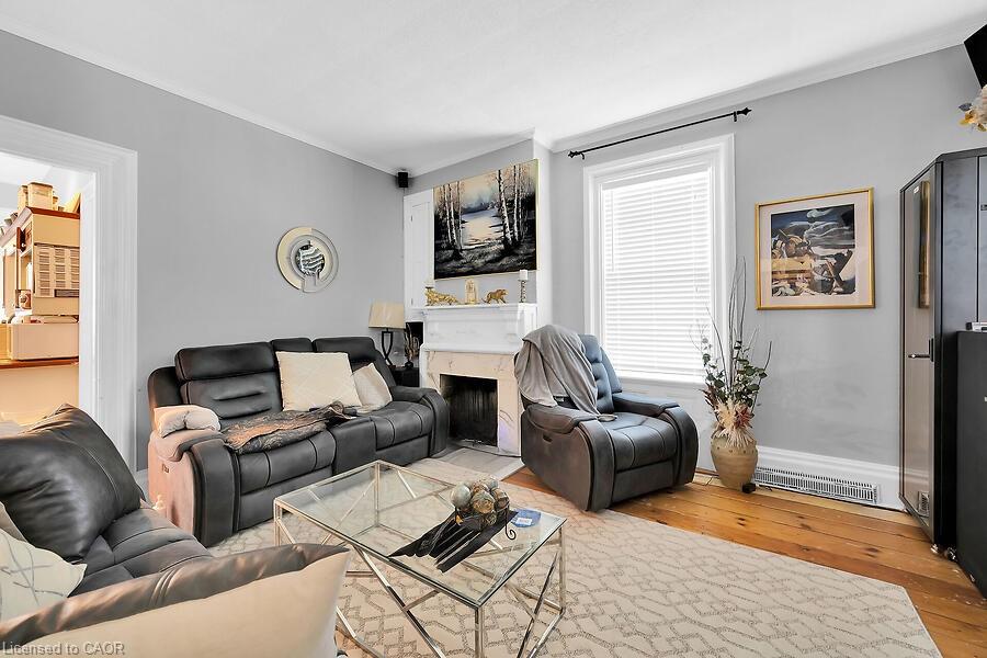 23 Mountain Street Property Photo 8