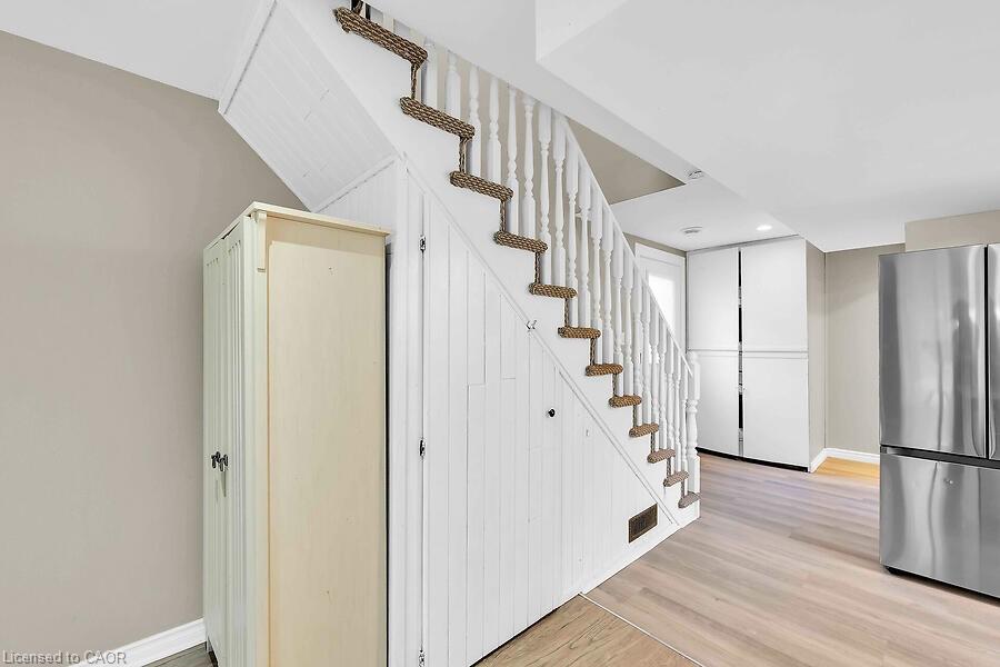 23 Mountain Street Property Photo 31