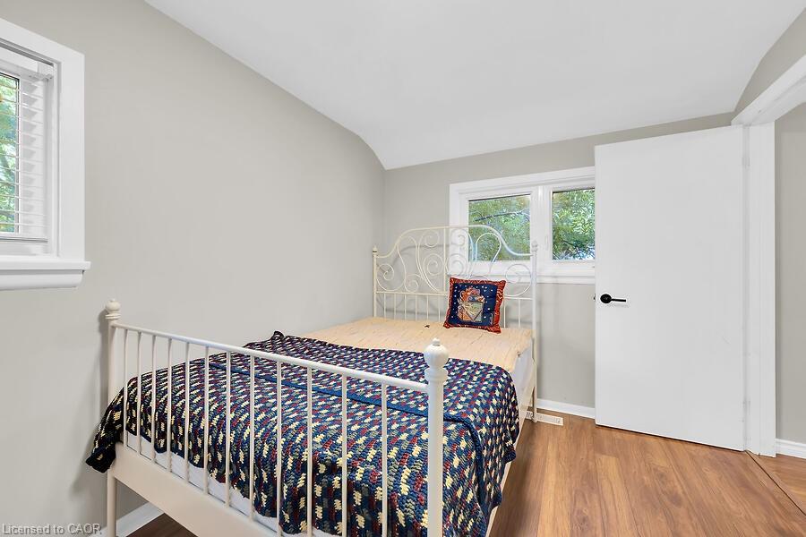 23 Mountain Street Property Photo 33