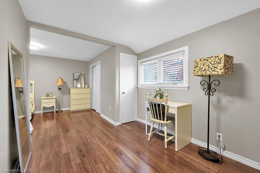 23 Mountain Street Property Photo 36