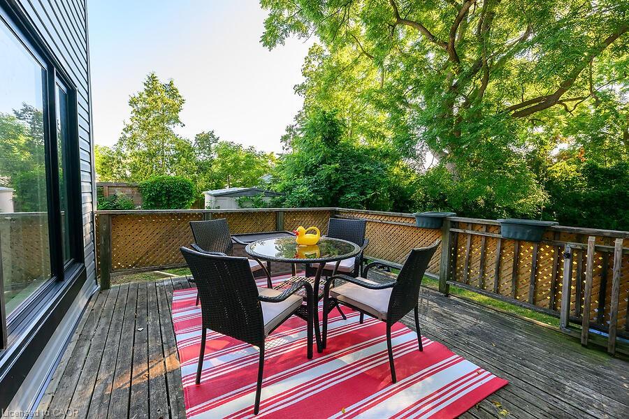 23 Mountain Street Property Photo 41