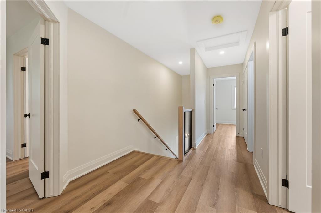 19 Violet Street Property Photo 13