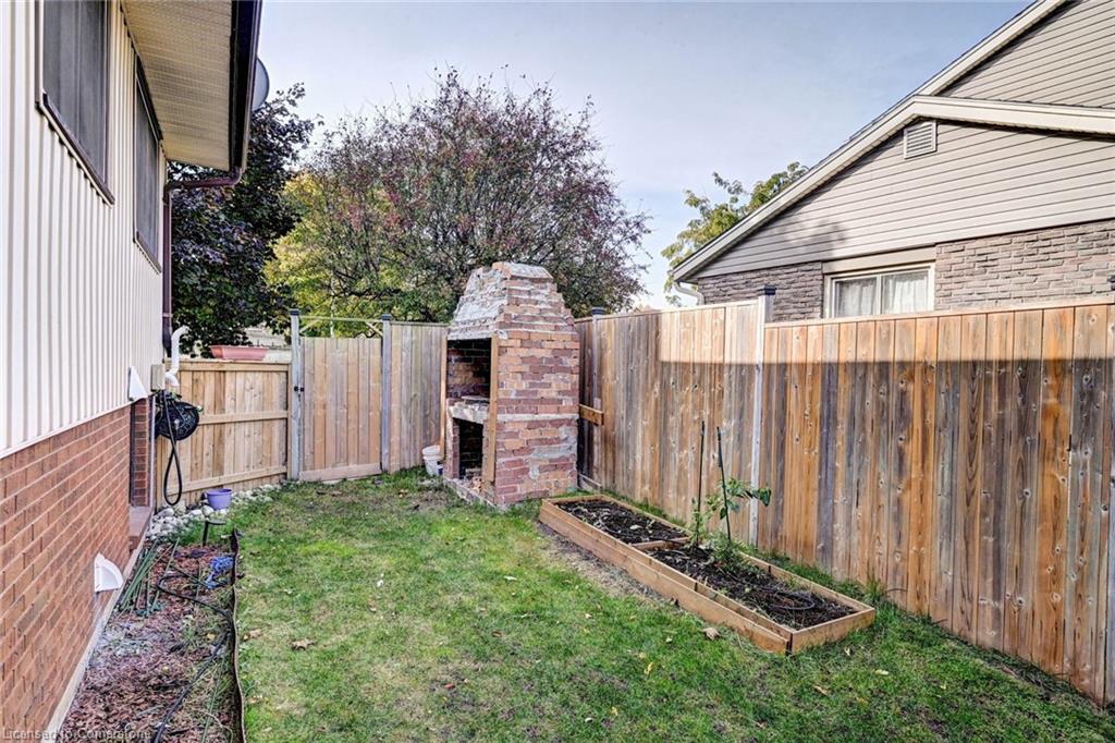 288 Salisbury Avenue Property Photo 37