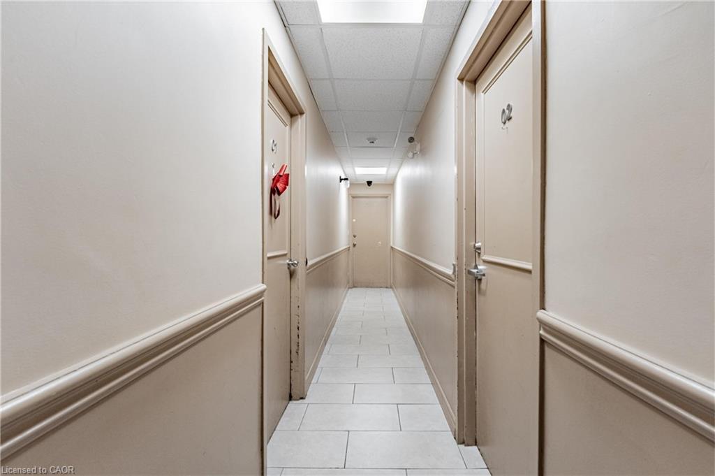 8-744 Lincoln Street Property Photo 14