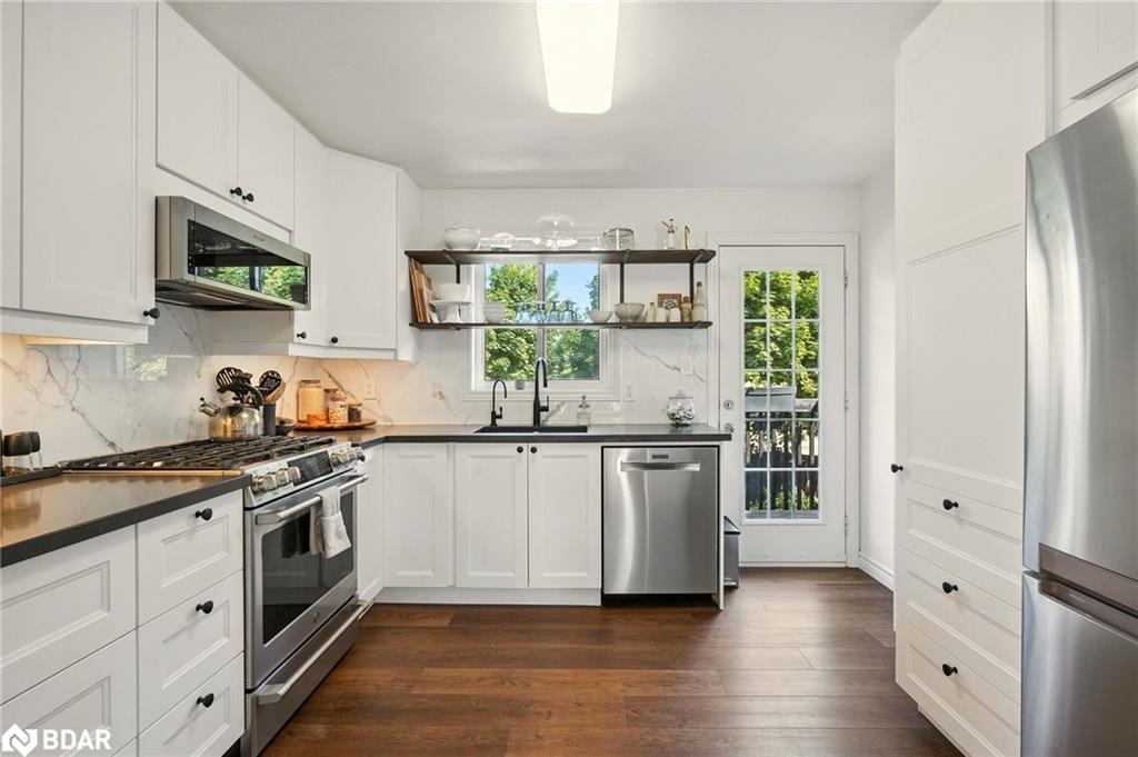 12 Dunnett Drive Property Photo 11