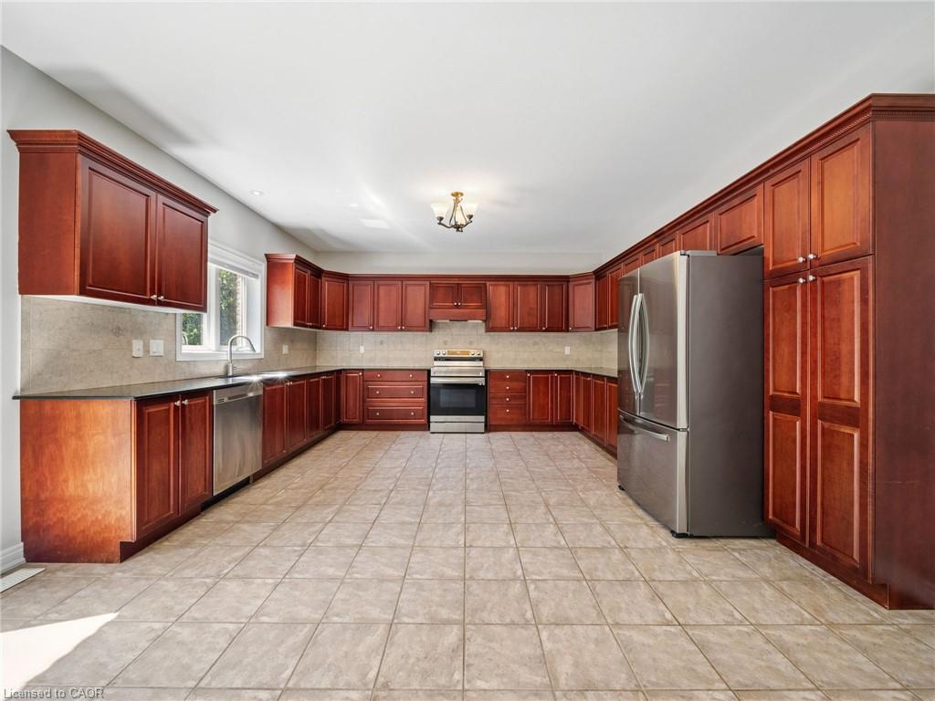 2036 Birkshire Woods Lane Property Photo 13