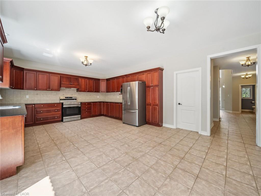 2036 Birkshire Woods Lane Property Photo 14