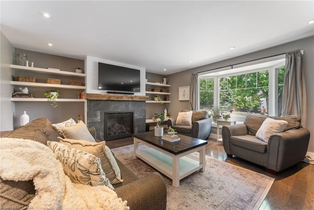 1 First Street Property Photo 12