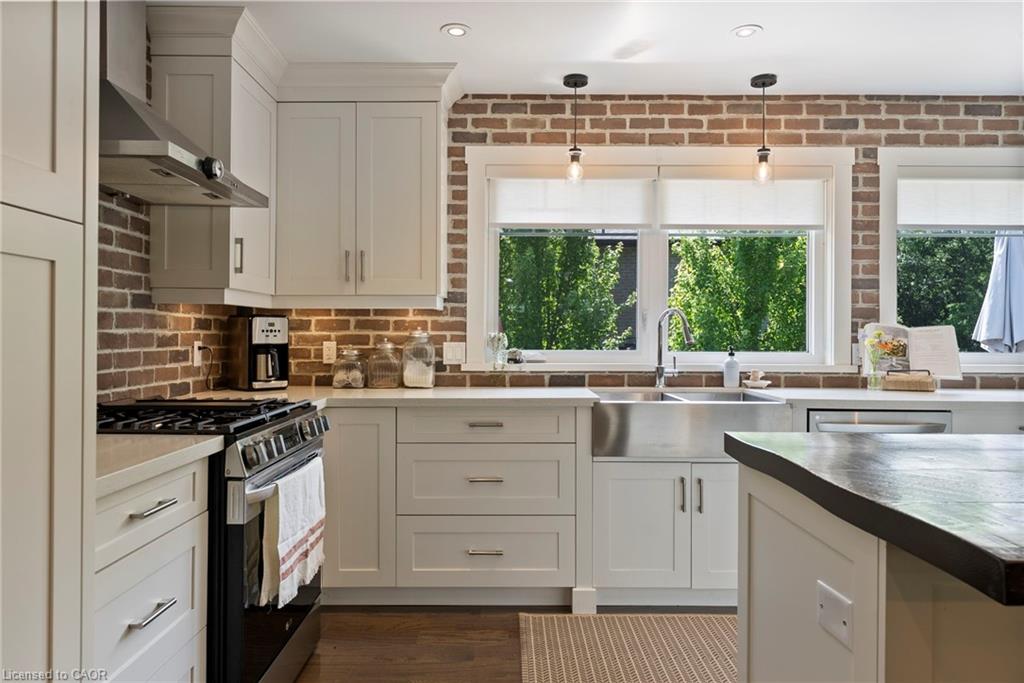 1 First Street Property Photo 23