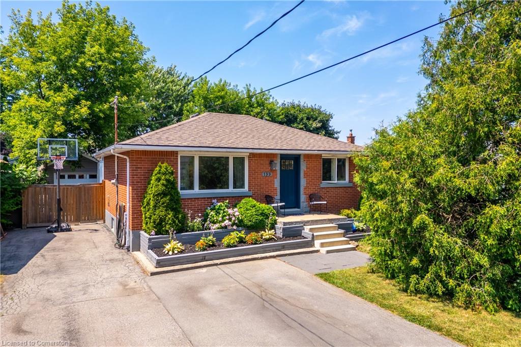 199 Fernwood Crescent Property Photo 40
