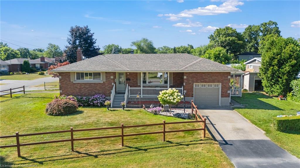 4 Cayuga Street Property Photo 1