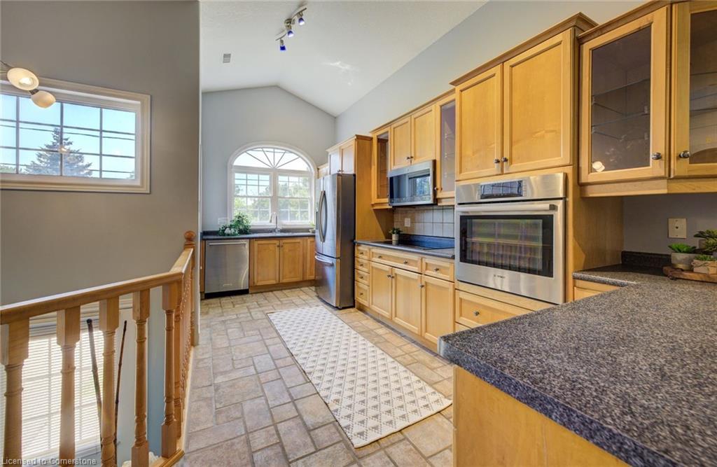 2 Smetana Drive Property Photo 7