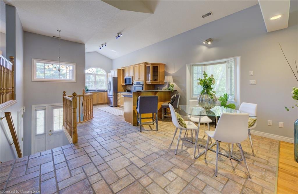 2 Smetana Drive Property Photo 13