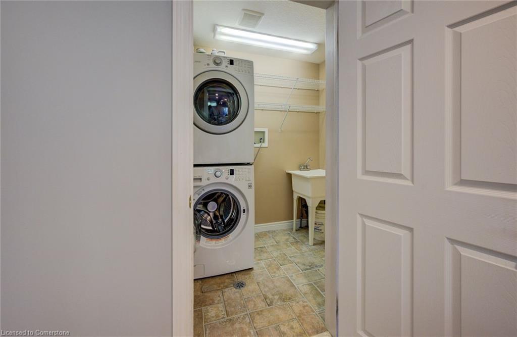 2 Smetana Drive Property Photo 19