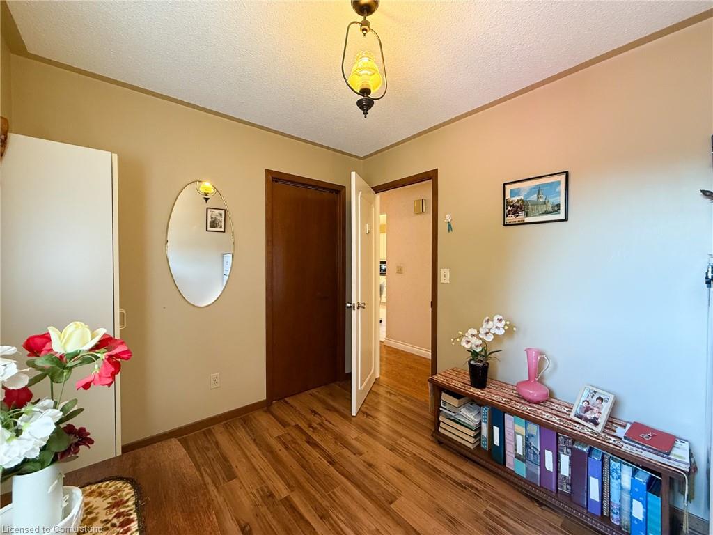 115 Lynndale Road Property Photo 16