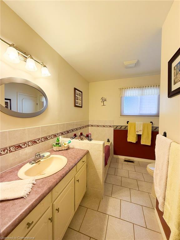 115 Lynndale Road Property Photo 17