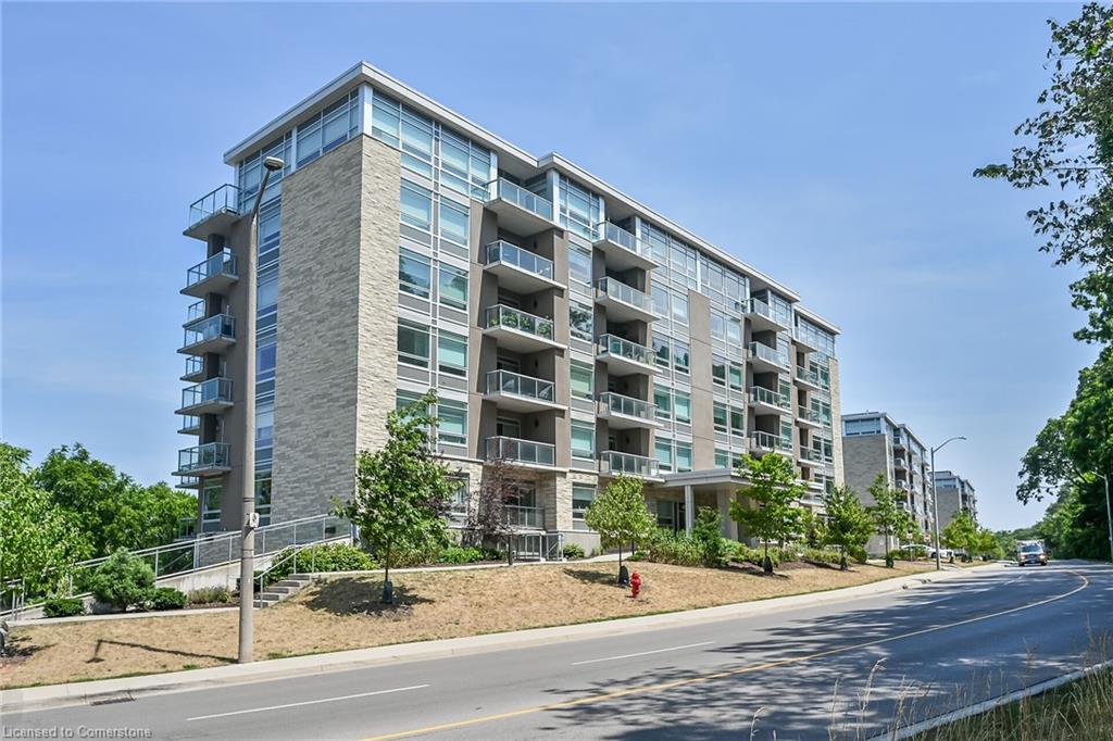 307-455 Charlton Avenue E