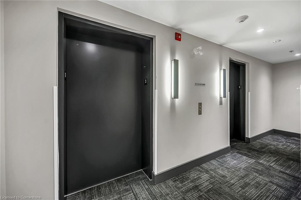 307-455 Charlton Avenue E Property Photo 28