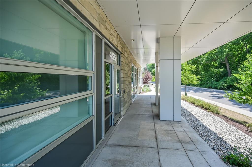 307-455 Charlton Avenue E Property Photo 35