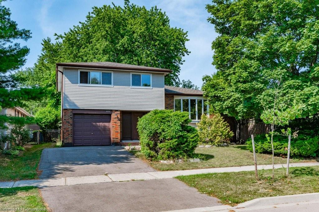 5375 Riverside Drive Property Photo 1