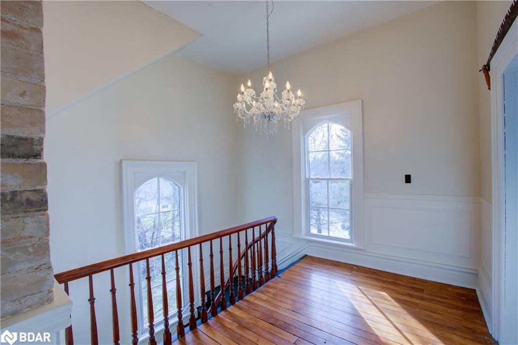 150 Wellington Street E Property Photo 29