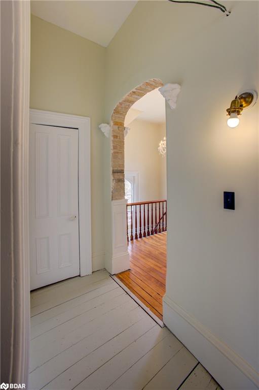 150 Wellington Street E Property Photo 35