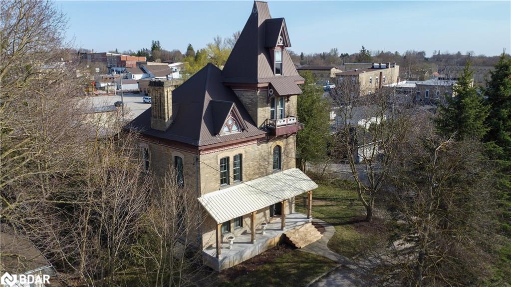 150 Wellington Street E Property Photo 40