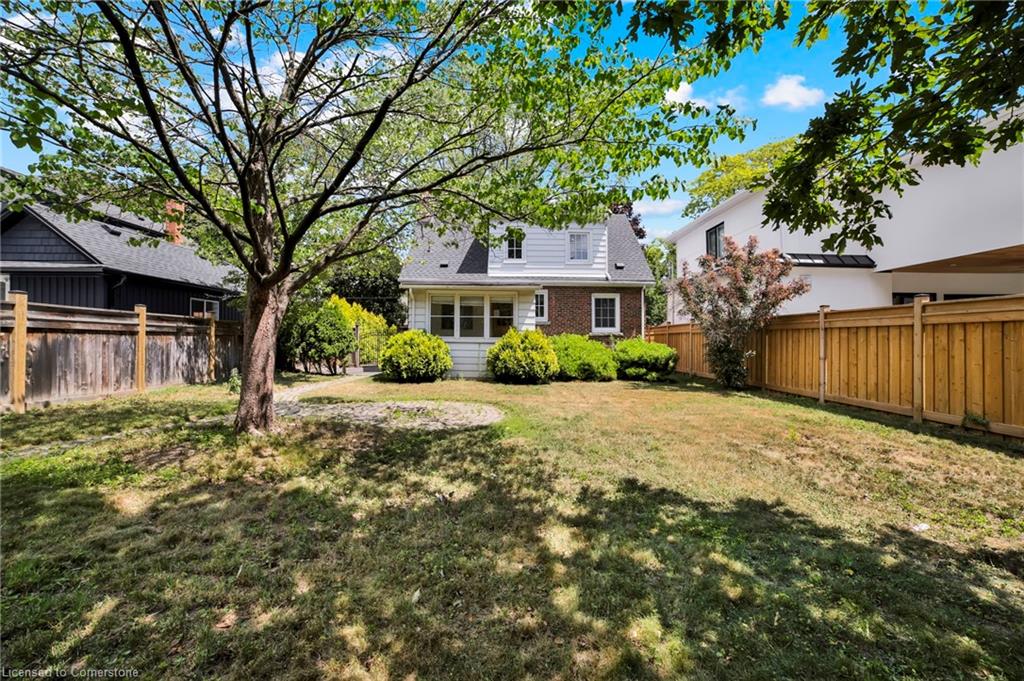 978 North Shore Boulevard W Property Photo 39