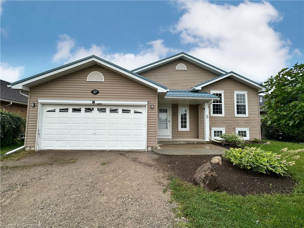 17 Mapleview Drive Property Photo 4