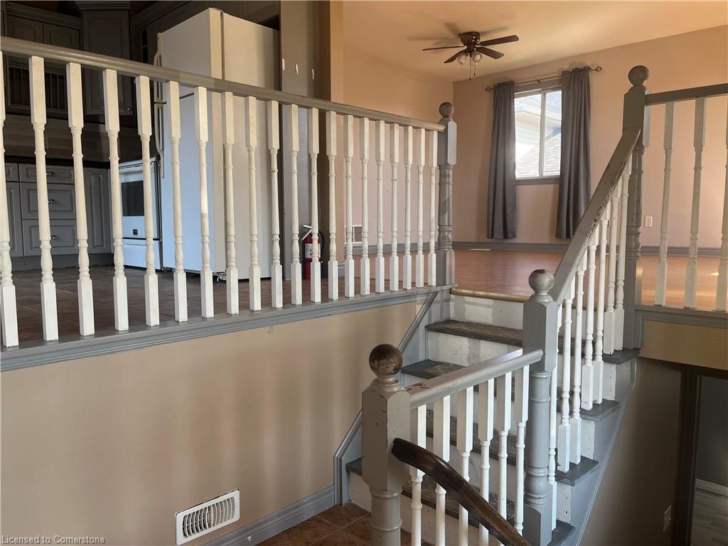 17 Mapleview Drive Property Photo 8