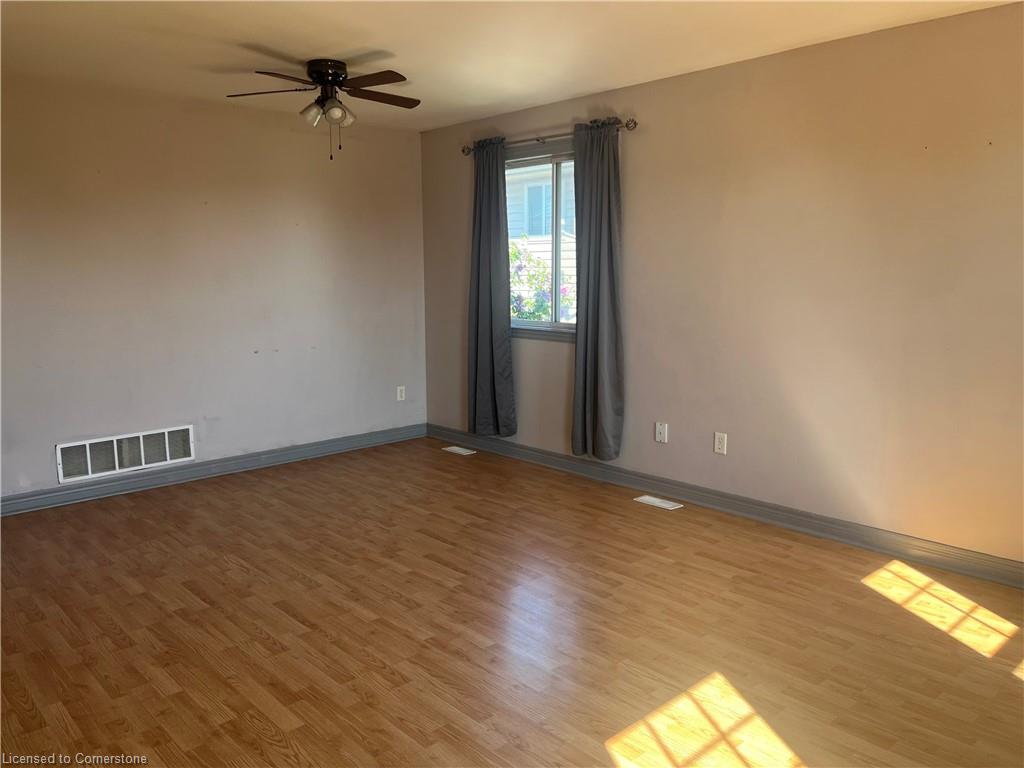 17 Mapleview Drive Property Photo 16