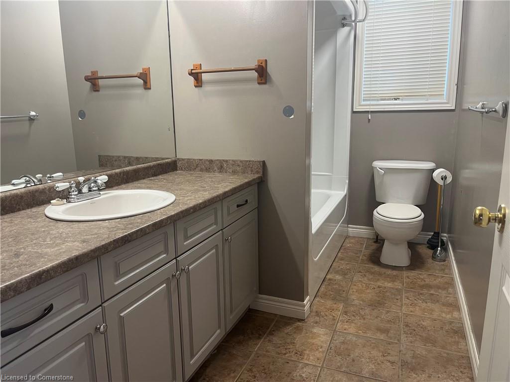 17 Mapleview Drive Property Photo 20