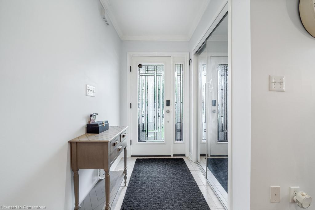 150 Voyager Pass Property Photo 8