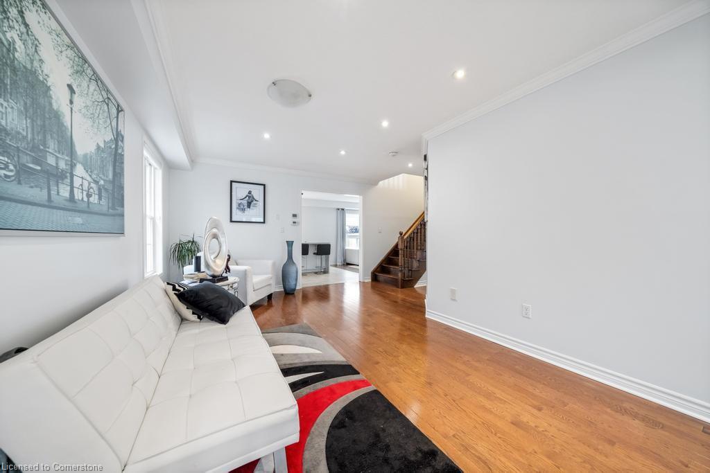 150 Voyager Pass Property Photo 10