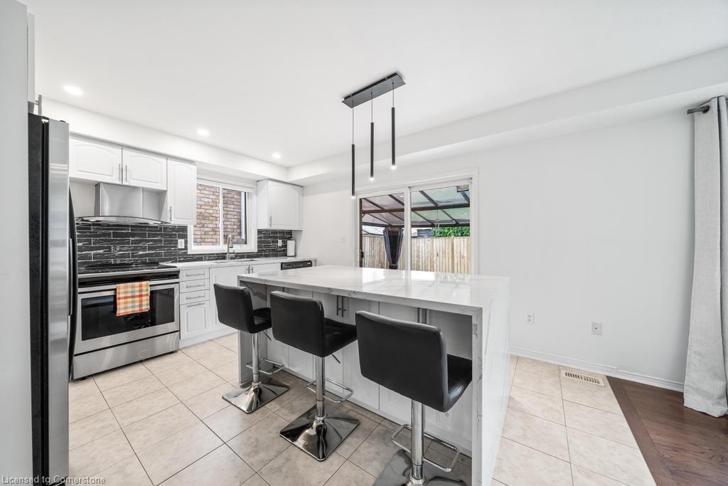 150 Voyager Pass Property Photo 14