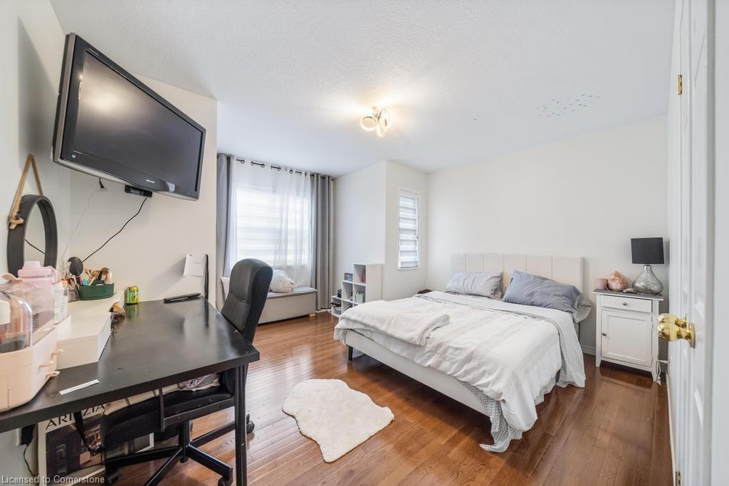 150 Voyager Pass Property Photo 28