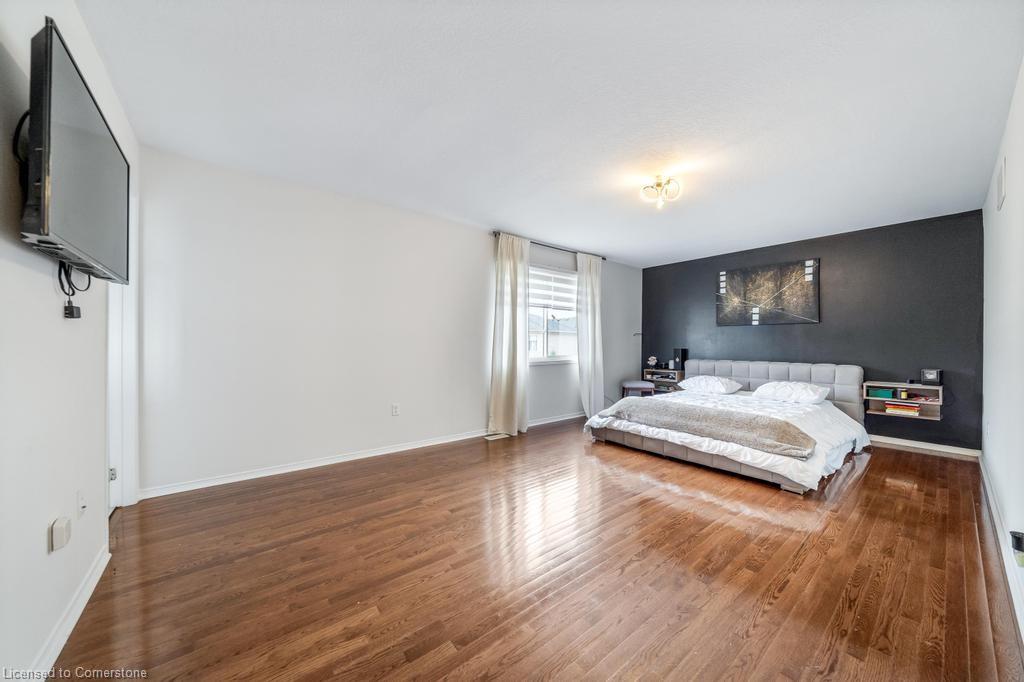 150 Voyager Pass Property Photo 34