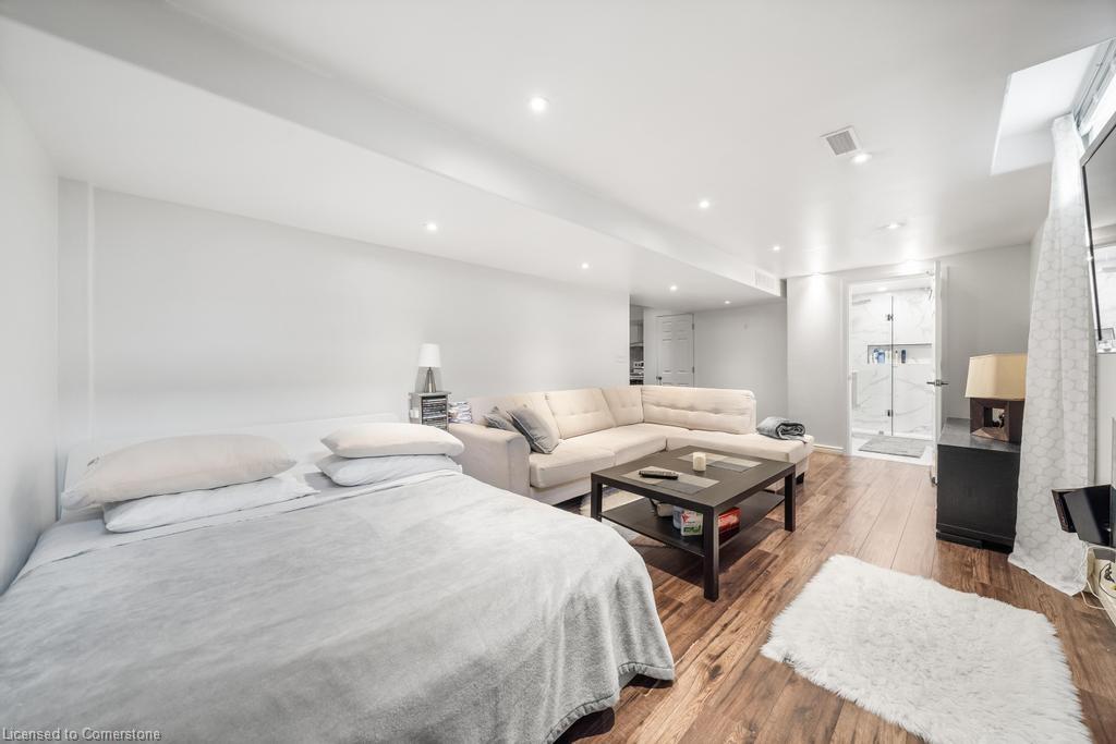 150 Voyager Pass Property Photo 45