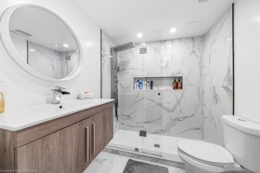 150 Voyager Pass Property Photo 46