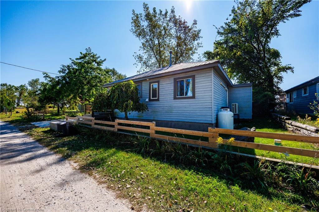 205 Hastings Drive Property Photo 4