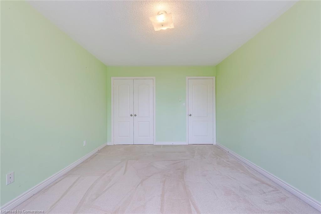 5337 Jameson Crescent Property Photo 34