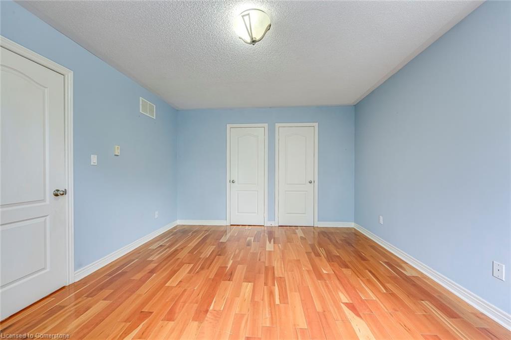 5337 Jameson Crescent Property Photo 36