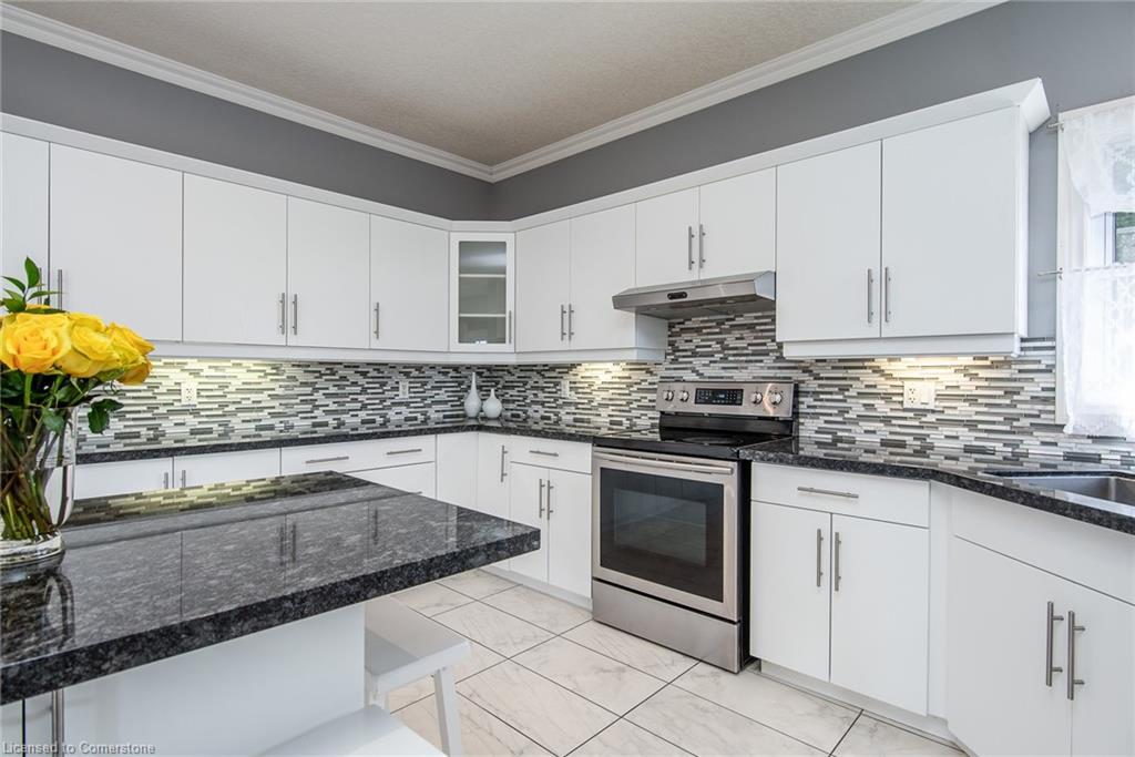 35 Yarrow Court Property Photo 15