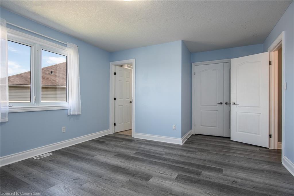 35 Yarrow Court Property Photo 25