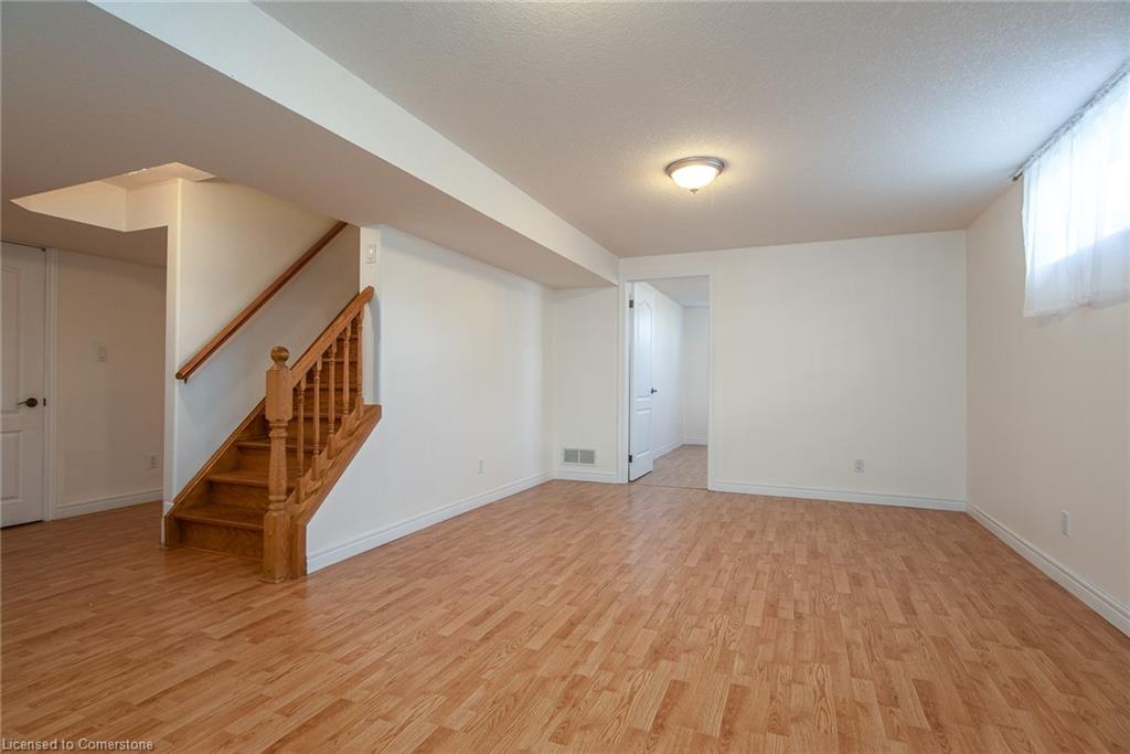 35 Yarrow Court Property Photo 37