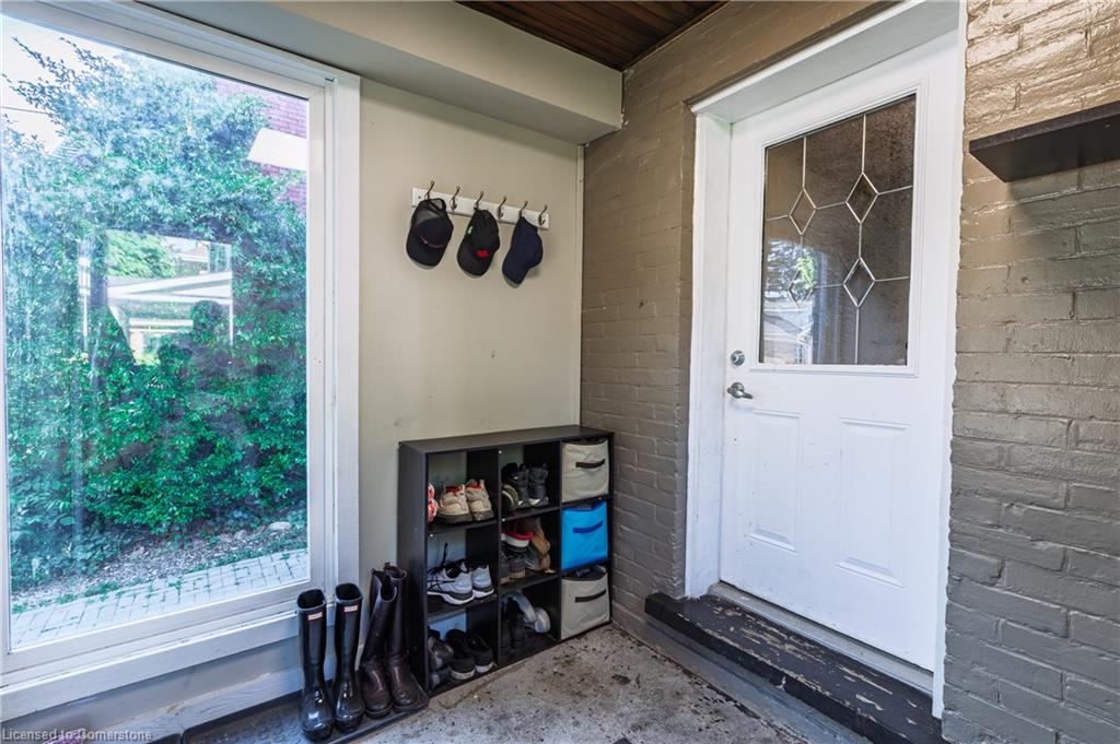 499 Canterbury Street Property Photo 5
