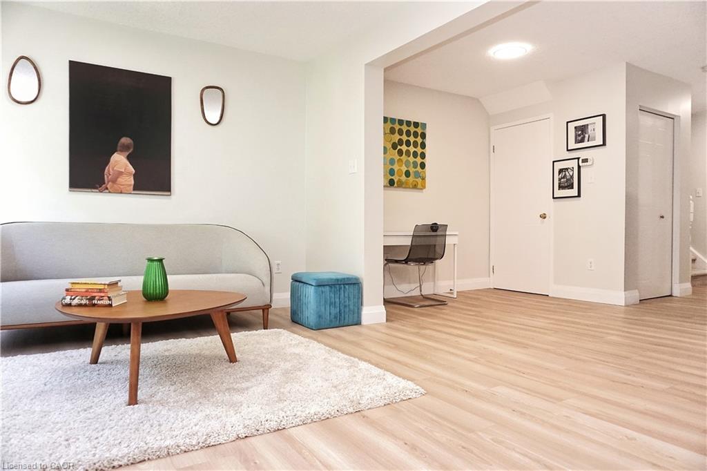 470 Annapolis Court Property Photo 9